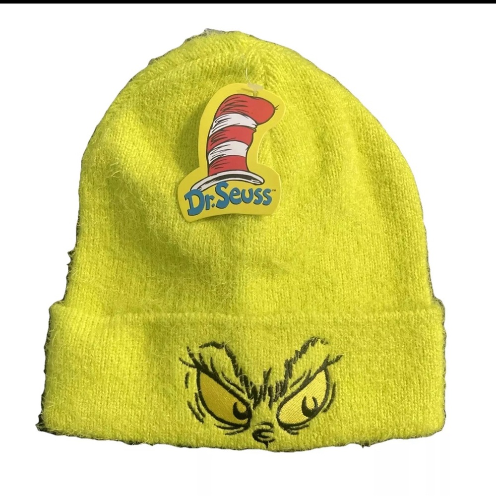 The Grinch Youth Beanie & Gloves